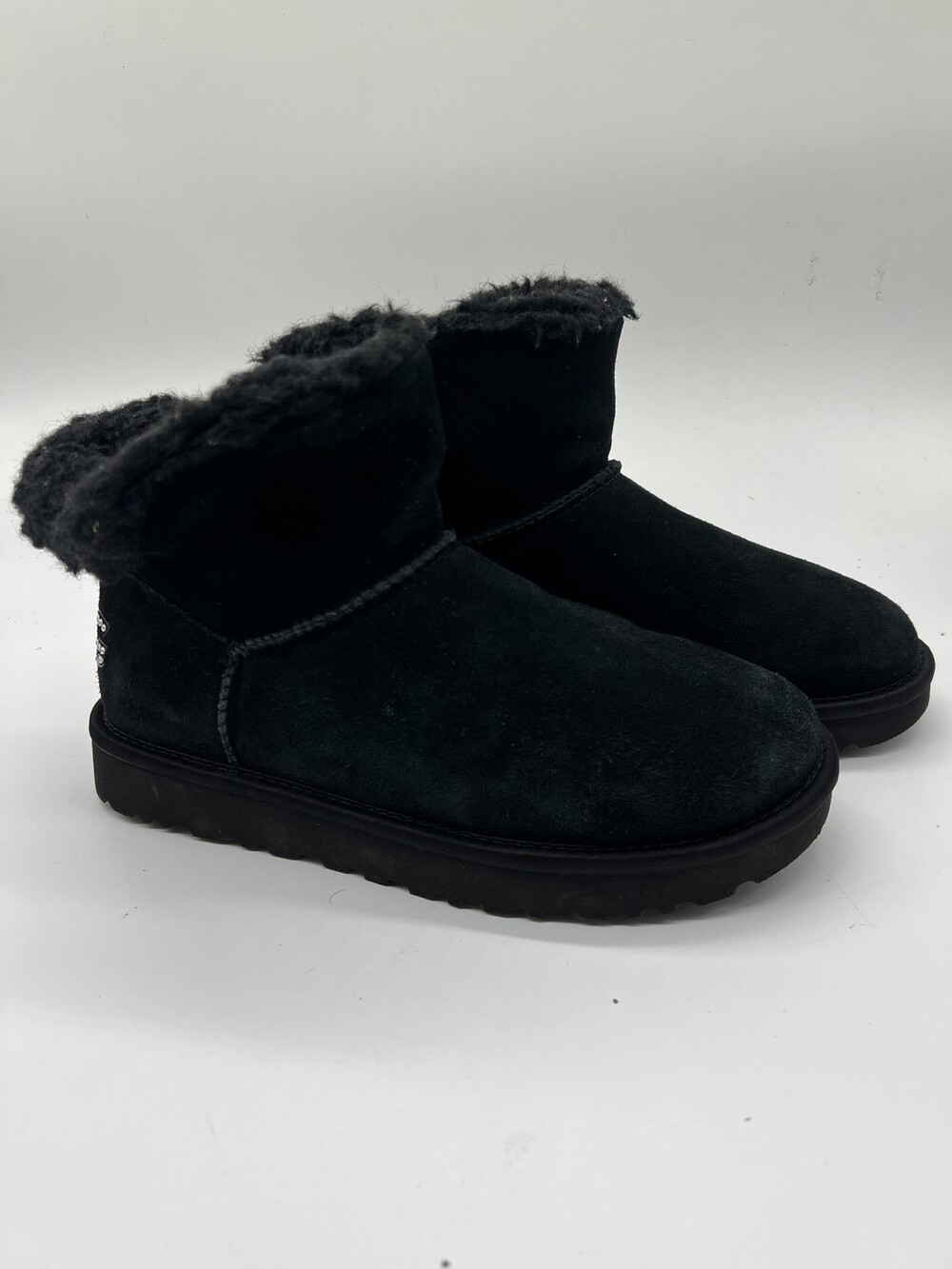 UGG Boots Womens Size 7 Black Suede Shearling Ankle Booties Rhinestone Logo